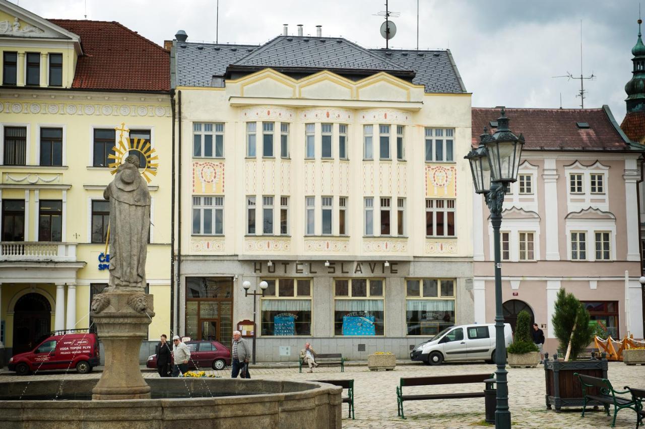 Hotel Slavie Pelhřimov Exteriör bild